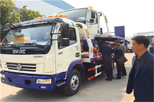 靖远汽车道路救援拖车价格